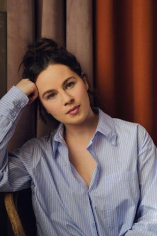 This is a headshot of actor Olivia Benjamin.